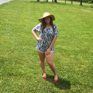 Meet your Posher, Brittney