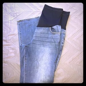 Over belly maternity jeans