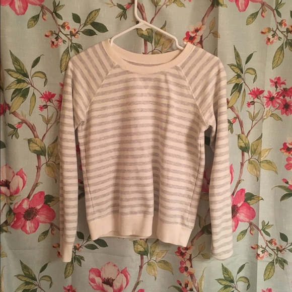 Cream& gray striped sweater
