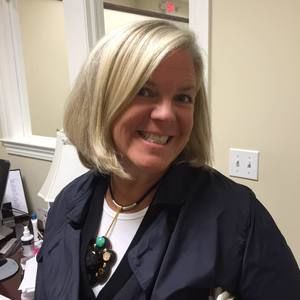 Meet your Posher, Deborah