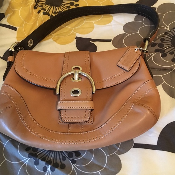 Coach hand bag