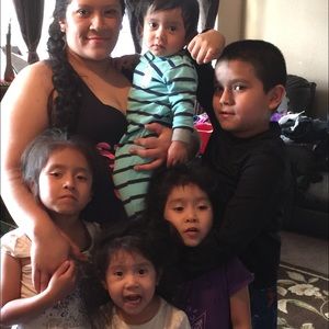 Meet your Posher, Maura