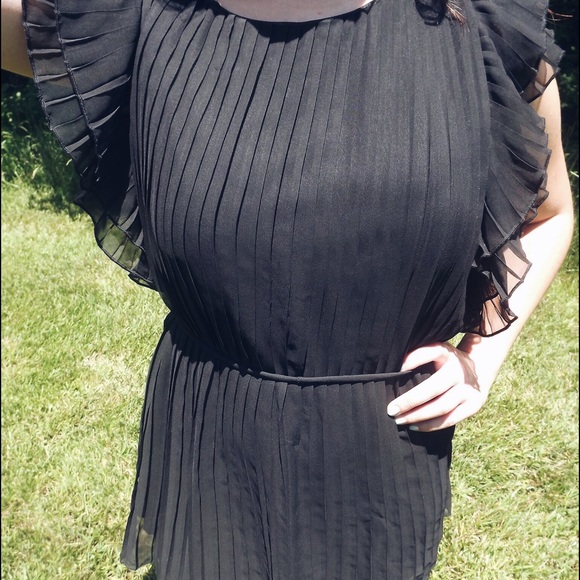 Black Dress - Picture 2 of 3