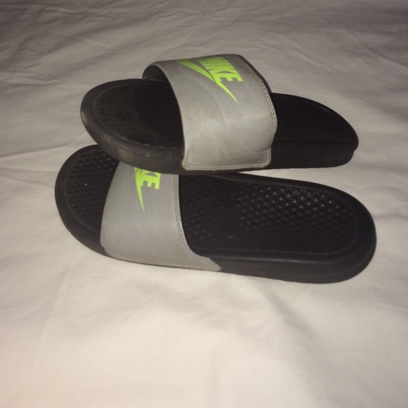 Nike Shoes - Nike Slides
