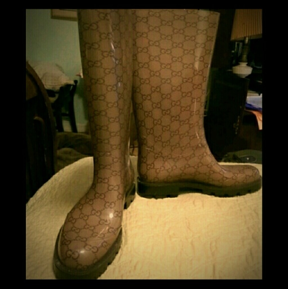 NWOT Gucci Rain Boots