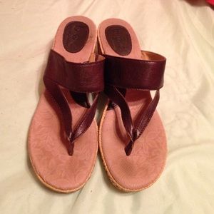 BOC great condition leather wedges- metallic brown