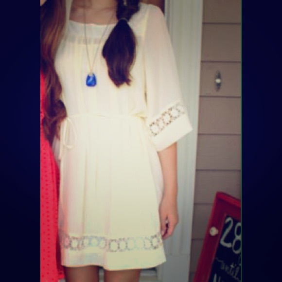 Cream Umgee 3/4 sleeve dress