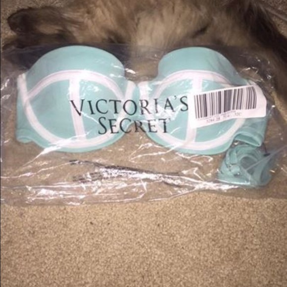 Victoria secret bikini top 32C
