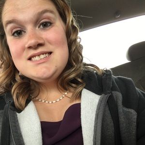 Meet your Posher, Madeline