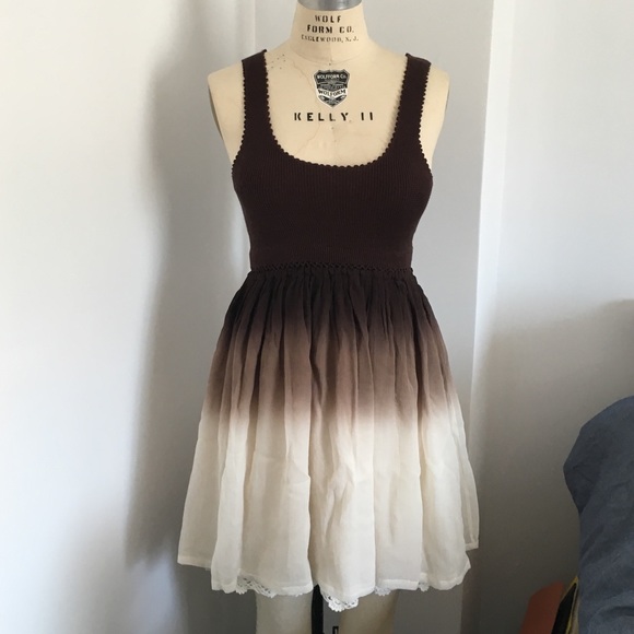 Alice + Olivia Dresses & Skirts - Alice and Olivia Ombré Dress size small