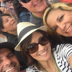 Meet your Posher, Christina