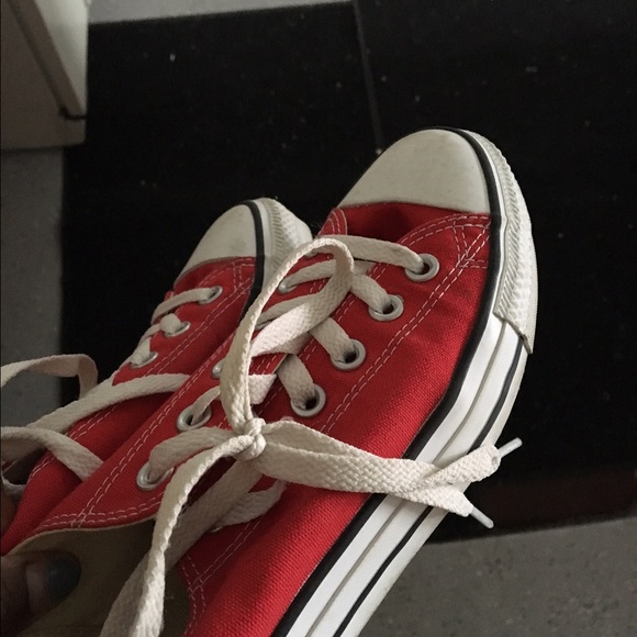 red converse