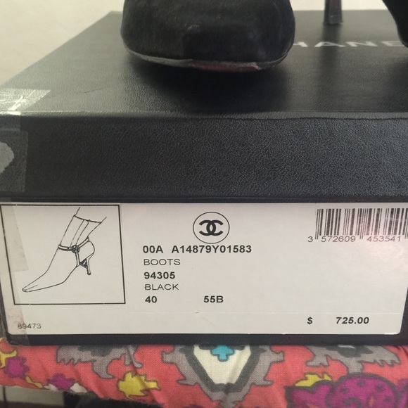Chanel black Suede boot size 40 - Picture 4 of 4
