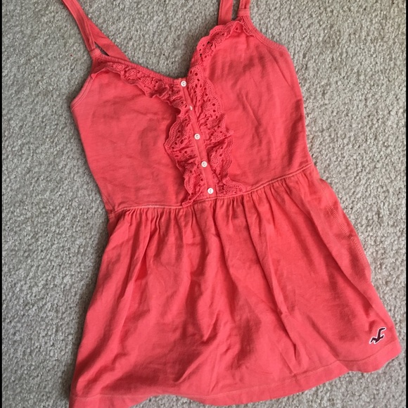 Hollister Co. Tank! 🌺