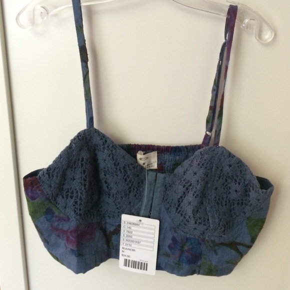 Urban outfitters blue pattern bandeau/crop top