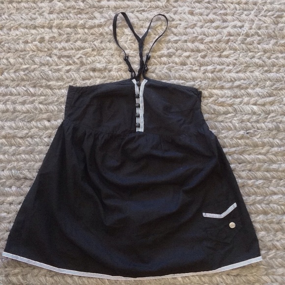 Diesel tank top