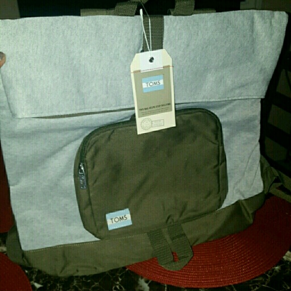 2 backpack bundle !!