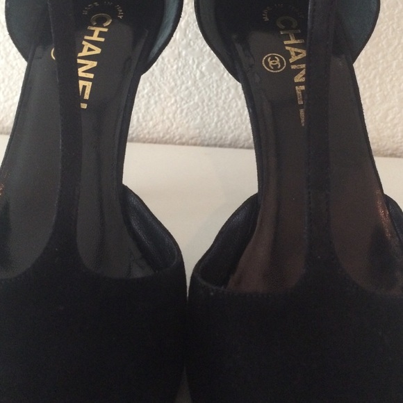 SOLD Authentic Chanel Ankle Strap Pointed ToeHeels - Picture 4 of 4