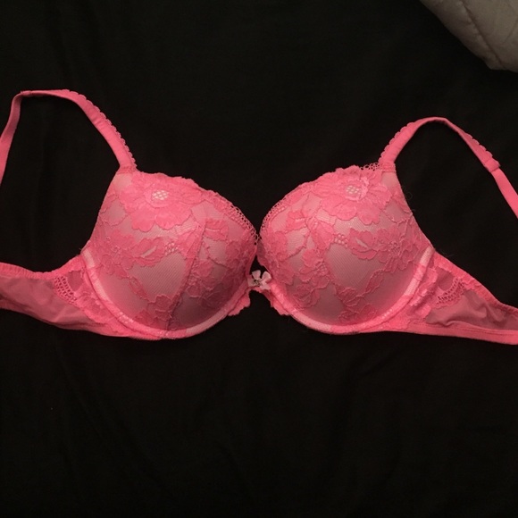 Victoria's Secret "body by Victoria" 34D push up