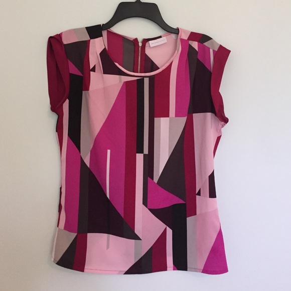 Geometric print blouse