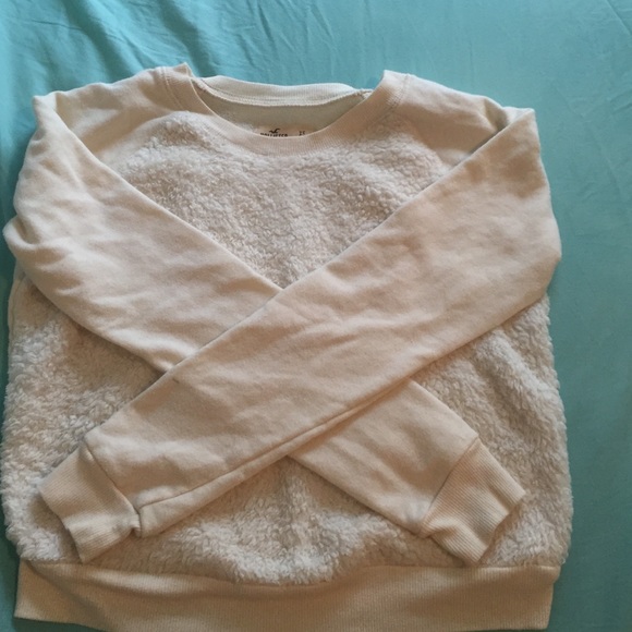 Hollister sweatshirt