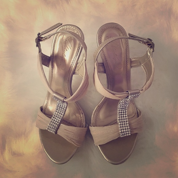 Michael Angelo high heels