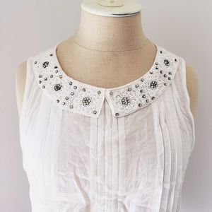 Crop top with beaded collar