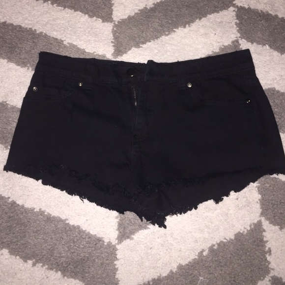 Black forever 21 shorts