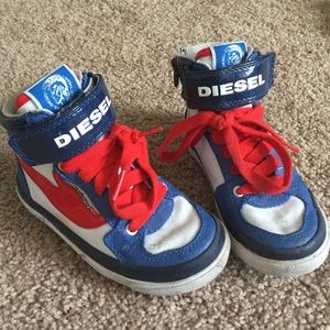 Toddler boy Diesel high top sneakers..