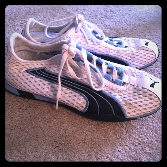 Gym shoes
