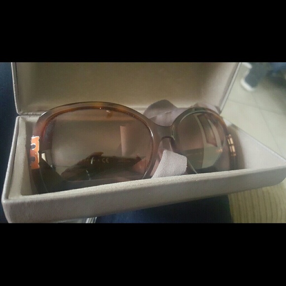 Sunglases bran New
