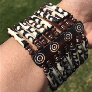 Beautiful Wood Carved Elastic Bracelet from Africa