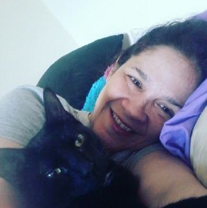 Meet your Posher, Denise