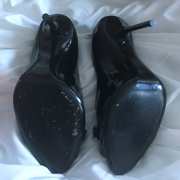 Authentic Gucci patent heels - Picture 4 of 4