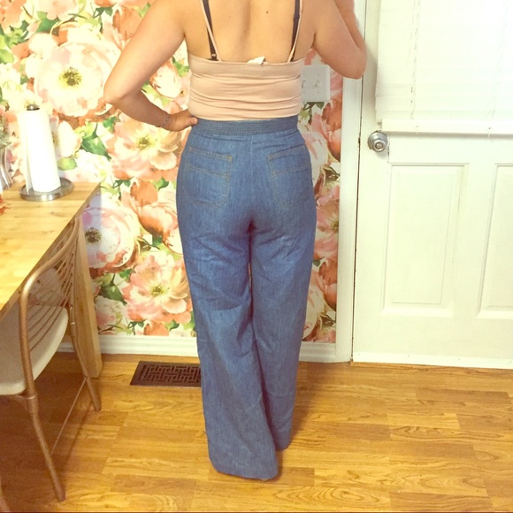 Vintage wide leg Levi's