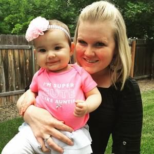 Meet your Posher, Lindy