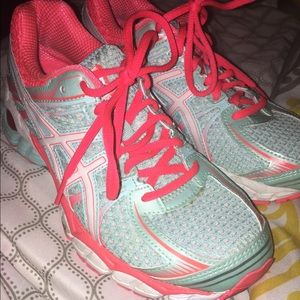 Pretty much brand new asics!