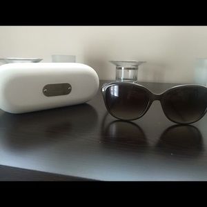 Brown Chloe sunglasses