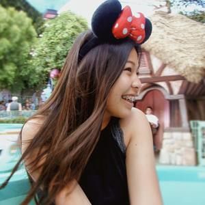 Meet your Posher, Gwyneth