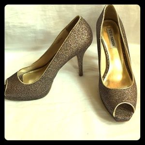 Kelle platform by Steve Madden size 10