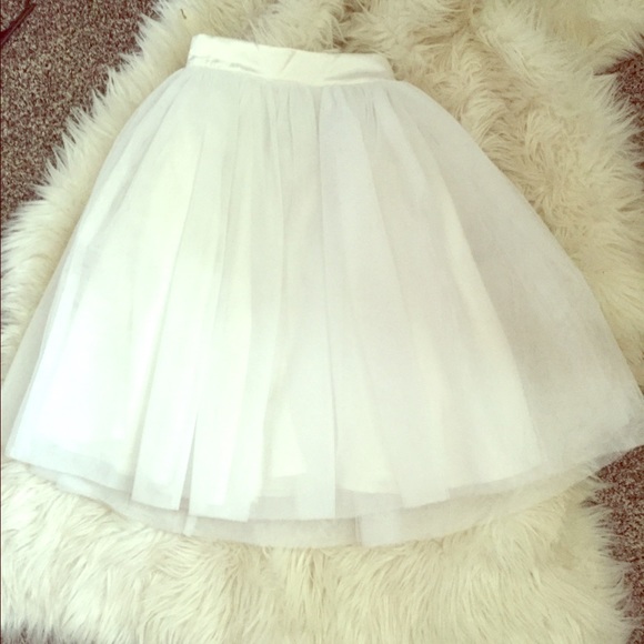 Tobi Tulle Skirt