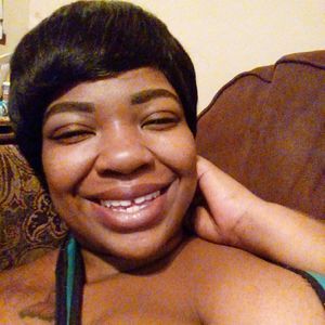 Meet your Posher, Courtney