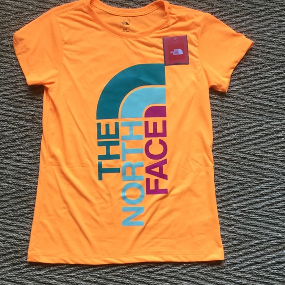 The North Face Tops - NWT AUTHENTIC THE NORTH FACE TOP NEW W TAGS