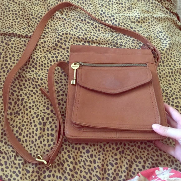Fossil Handbags - ❗️SALE❗️Authentic New Fossil Crossbody Make Offer