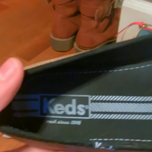 Keds - Picture 3 of 3