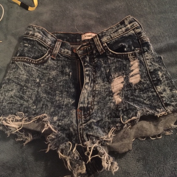 Dark High waisted shorts with holes