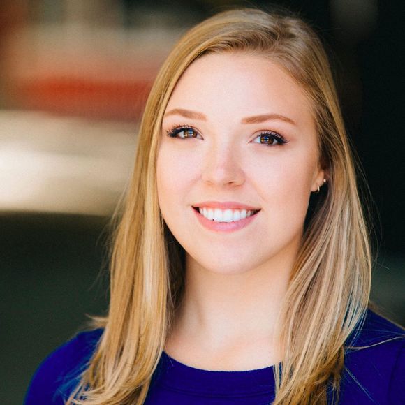 Meet your Posher, Caroline - Picture 1 of 1