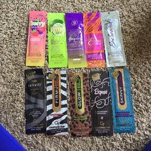 Tanning lotion packet bundle