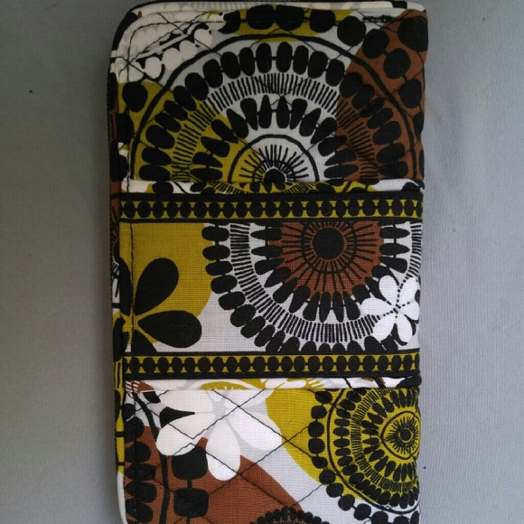 Vera bradley wallet