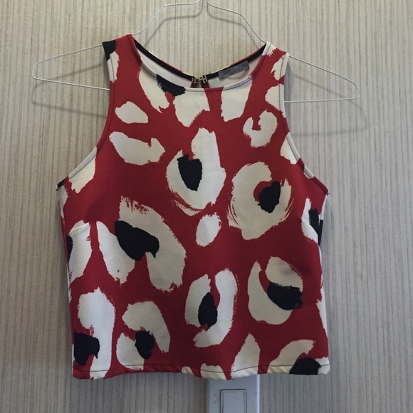 Cute open back Zara shirtt